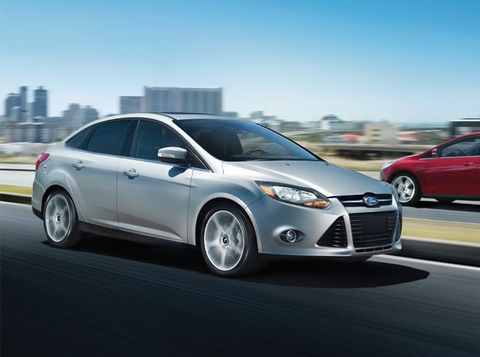 Ford Focus 2.0L 4 cửa Titanium+ 6PS